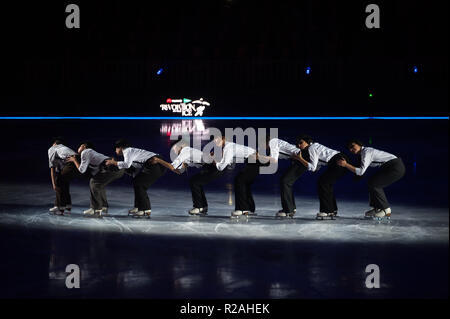 Malaga, MALAGA, Spain. 17th Nov, 2018. The group of skaters ''Revolutionettes'' seen performing on ice during the show.Revolution on Ice Tour show is a spectacle of figure skating on ice with an international cast of world champion skaters, headed by the Spanish skater Javier FernÃ¡ndez. The show also features musical and acrobatics performances. Credit: Jesus Merida/SOPA Images/ZUMA Wire/Alamy Live News Stock Photo