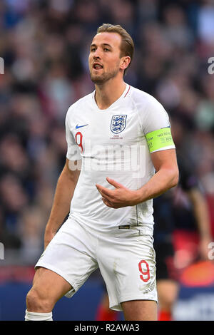 England Forward Harry Kane 9 Croatia Defender Jo ko Gvardiol 4 england-forward-harry-kane-9-croatia-defender-jo-ko-gvardiol-4