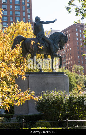 George Washington Statue, Union Square Park, NYC Stock Photo