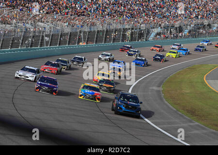 Homestead, Fla, USA. 18th Nov, 2018. The Pace Car leads the cars at the start of the Monster Energy NASCAR Cup Series Ford EcoBoost 400 Championship at the Homestead-Miami Speedway in Homestead, Fla. Mario Houben/CSM/Alamy Live News Stock Photo