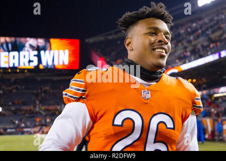 Chicago, Illinois, USA. 09th Oct, 2017. - Bears #22 Cre'Von LeBlanc warms  up before the NFL Game between the Minnesota Vikings and Chicago Bears at  Soldier Field in Chicago, IL. Photographer: Mike