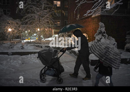 Snow storm in the historic district of Jackson Heights Stock Photo