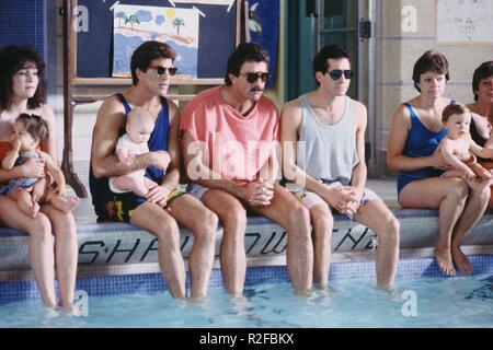 Three Men and a Baby  Year: 1987 USA Director: Leonard Nimoy Tom Selleck, Ted Danson, Steve Guttenberg Stock Photo