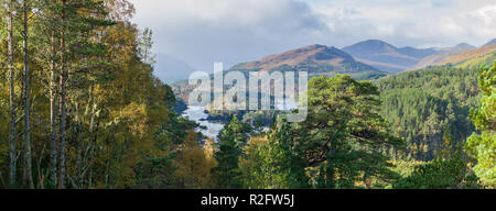 Loch Beinn a Mheadhain from the Viewpoint Trail in Glen Affric, Highlands Scotland Stock Photo