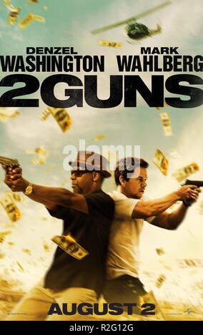 2 Guns Year : 2013 USA Director : Baltasar Kormákur Denzel Washington, Mark Wahlberg Movie poster (USA) Stock Photo