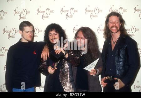 LOS ANGELES, CA - JANUARY 25: (L-R) Singers/musicians Jason Newstead, Kirk Hammet, Lars Ulrich and James Hetfield of Metallica attend the 20th Annual American Music Awards on January 25, 1993 at the Shrine Auditorium in Los Angeles, California. Photo by Barry King/Alamy Stock Photo Stock Photo