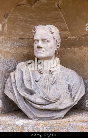 A bust of Sir Isaac Newton in The Temple of British Worthies in Stowe House Gardens, Buckinghamshire UK Stock Photo