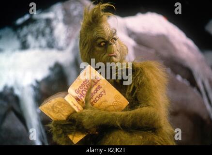 How the Grinch Stole Christmas  Year  : 2000 USA Director : Ron Howard Jim Carrey Stock Photo