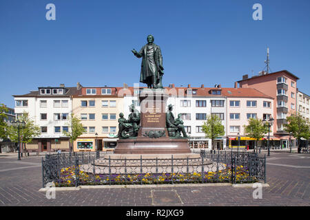 Mayor Smidt Memorial at Theodor-Heuss-Platz, Bremerhaven, Bremen, Germany, Europe Stock Photo