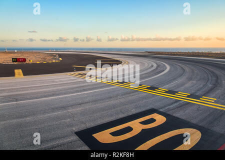 airport runway signs