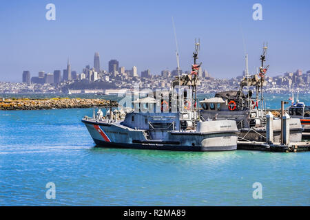 June 29, 2018 Sausalito / CA / USA - US Coast Guard boats at the Golden Gate station; the San Francisco's financial district skyline visible in the ba Stock Photo