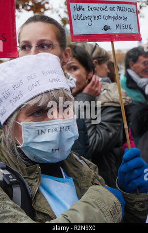 Lyon, France, November 20th 2018:  Nurses are seen as they match in the streets of Lyon (Central-Eastern France) on November 20, 2018, to protest against the status given to them in the health plan presented by  French president Emmanuel Macron in September 2018, considered to be only centered on doctors status. Credit Photo: Serge Mouraret/Alamy Live News. Stock Photo