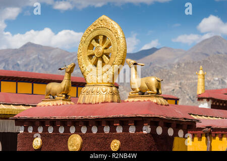 Tibet Lhasa, the roof of the Jokhang Temple Stock Photo