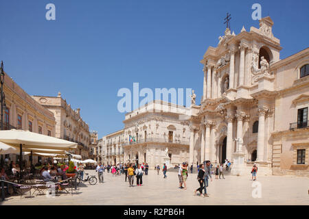 Ortigia Cathedral, Duomo Santa Maria delle Colonne, La Vergine del Piliere, Cathedral Square, Ortygia, Ortigia, UNESCO World Heritage cultural site, Syracuse, Sicily, Italy, Europe Stock Photo