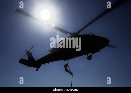 Uh 60 Fast Roping Vector U.S. Army Ranger soldiers fast rope from a USA UH-60 Black Hawk ...