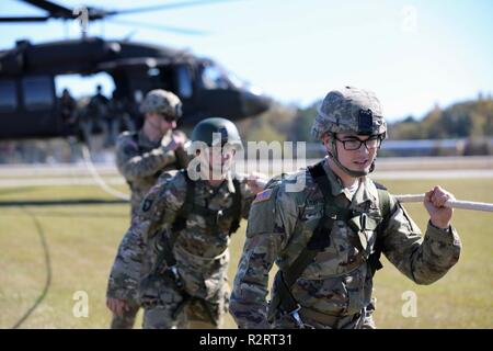 A U.S. Army Ranger from Charlie Company, 3rd Battalion, 75th Ranger ...