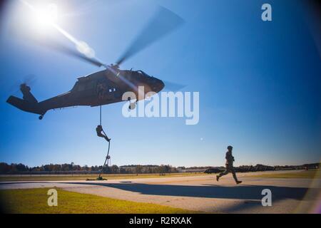 Army Rangers from the 5th Special Forces Group compete in the 31st ...