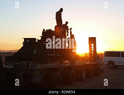 U.S. Army Rough Terrain Container Handler. RTCH Stock Photo - Alamy