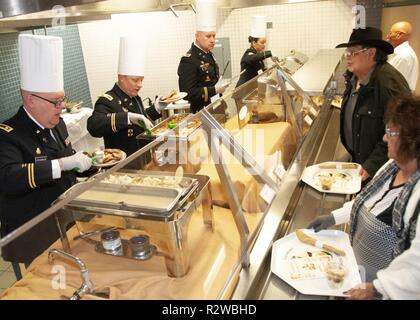 Buy thanksgiving dinner chicago