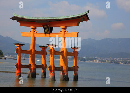 the famous floating torii gate on miyajima island near hiroshima japan Stock Photo