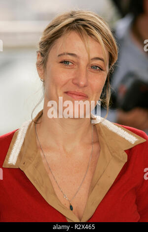 VALERIA BRUNI TEDESCHI CANNES 2005 CANNES FRANCE 16 May 2005 Stock Photo
