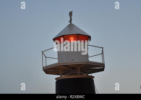 Oslo, Aker Brygge, Einkaufszentrum, Leuchtturm, Leuchtfeuer, Zentrum, Hafen, Stadthafen, Licht, Lampe, Beleuchtung, Fahrwasser, Fähre, Sicherheit Stock Photo