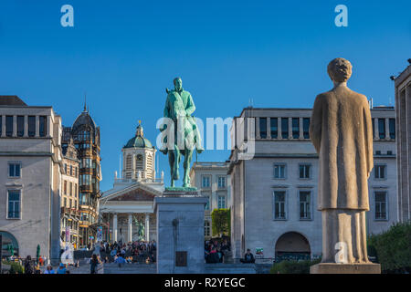 Brussels, statue of King Albert and Queen Elisabeth of Belgium Stock Photo
