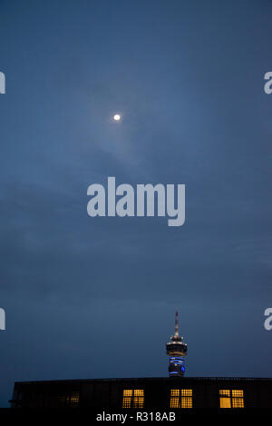 Johannesburg, South Africa, 20 November, 2018. The moon rises over Constitution Hill. The Constitutional Court is situated on Constitution Hill, where the Apartheid government in the past held prisoners, including Nelson Mandela. Credit: Eva-Lotta Jansson/Alamy Live News Stock Photo