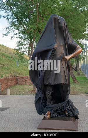 Johannesburg, South Africa, 20 November, 2018. UNICEF celebrates World Children's Day in South Africa on Constitution Hill. To commemorate the day, the organization lit the old Women's Jail here blue and installed a new statue called 'Hope.' The Constitutional Court is situated on Constitution Hill, where the Apartheid government in the past held prisoners, including Nelson Mandela. Credit: Eva-Lotta Jansson/Alamy Live News Stock Photo