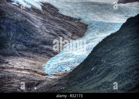 Gletscher, Svartisen, Svartisengletscher, Saltfjellet, Nationalpark, Fjord, Holandsfjorden, Nordfjorden, Schnee, Eis, Eisschicht, kalt, mächtig, Zunge Stock Photo