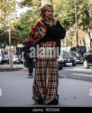 PARIS, France- October 1 2018: Blanca Miro' Scrimieri on the street during the Paris Fashion Week. Stock Photo