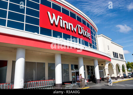 Miami Florida,Winn-Dixie,grocery store supermarket,food,front entrance,FL181115019 Stock Photo