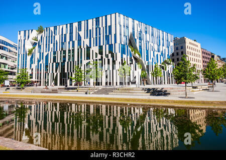 DUSSELDORF, GERMANY - JULY 01, 2018: Apple Store building in Dusseldorf city in Germany Stock Photo