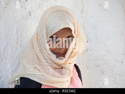 Portrait of a veiled harari woman, Harari Region, Harar, Ethiopia Stock Photo