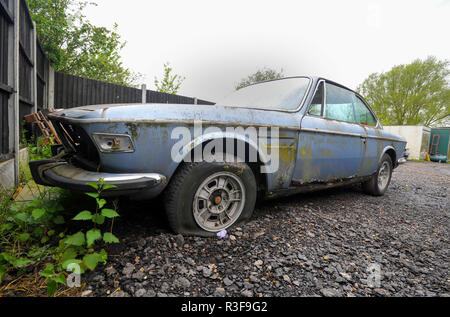 Very rusty wreck classic BMW E9 classic sports car Stock Photo