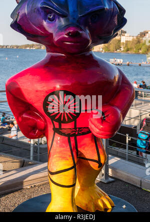 MADISON, WISCONSIN - MAY 07, 2018: A sculpture of Bucky Badger, mascot of University of Wisconsin, titled 'SUNSET' by artist Allyson Casey and Megan B Stock Photo