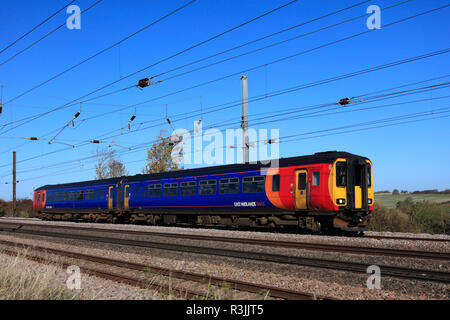 East Midlands trains 155 415, East Coast Main Line Railway, Peterborough, Cambridgeshire, England, UK Stock Photo