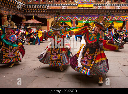 Dancers performing in the Paro 'Tsechu' or annual religious Bhutanese festival, Paro, Bhutan Stock Photo