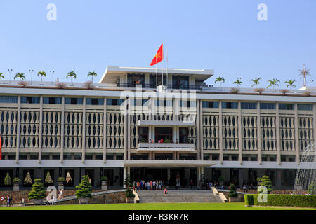 The front entrance to the Independence Palace, Saigon, Ho Chi Minh City, Vietnam. Stock Photo