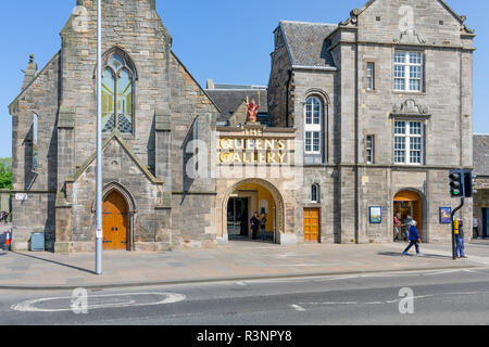 Main entrance with golden name to the Queens Gallery Edinburgh Stock Photo