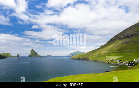 Bour (Boeur), A Traditional Village At Sorvagsfjordur. Island Vagar ...