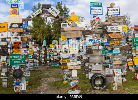 Canada, Yukon, Watson Lake. Jumble of signs and license plates. Stock Photo