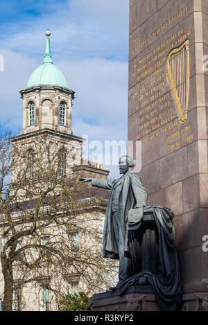 Ireland, Dublin, O'Connell Street, Charles Stewart Parnell statue Stock Photo