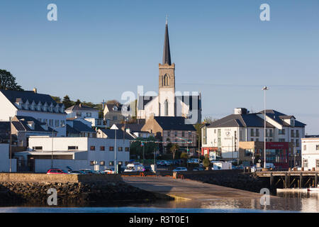Ireland, County Donegal, Killybegs, Ireland's largest fishing port, town view Stock Photo