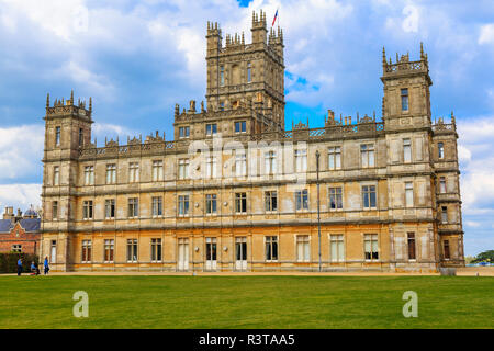 England, Hampshire. Highclere Castle, Jacobethan style country house, seat of the Earl of Carnarvon. Setting of Downton Abbey. Stock Photo