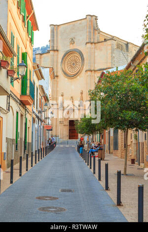 Spain, Balearic Islands, Mallorca. Esporles. Esglesia de Sant Pere, church of St. Peter. Stock Photo