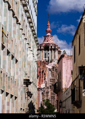 Mexico, Guanajuato, Colorful Back Alley Stock Photo