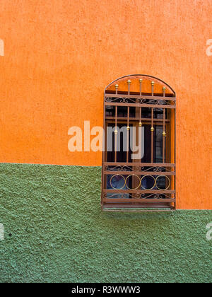 Mexico, Guanajuato, Colorful Back Alley Stock Photo