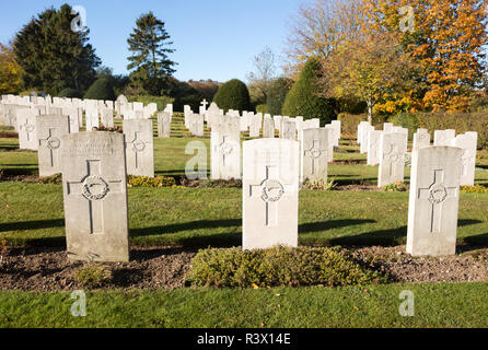 Rows of gravestones at Tidworth military cemetery, Tidworth, Wiltshire, England, UK Stock Photo