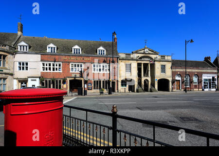 Town centre view, Town Hall, Bourne town; Lincolnshire; England; UK Stock Photo